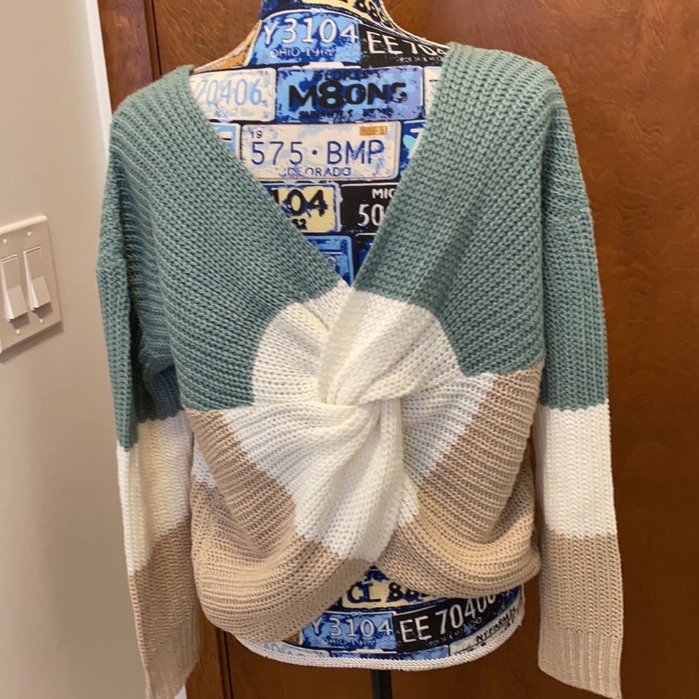 Full Circle Trends Size Medium - image 6